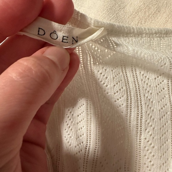 NWOT Doen Paola knit henley top - Picture 2 of 4